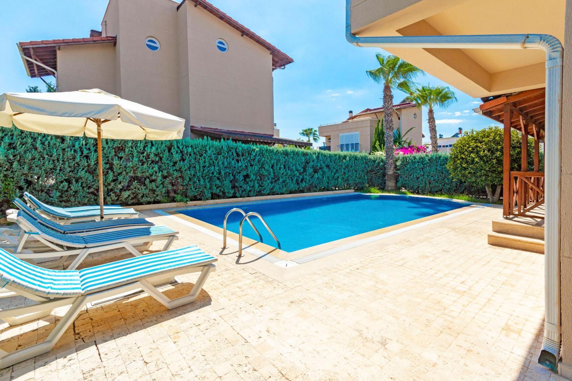 Paradise Town Villa Lucky Belek Exterior foto